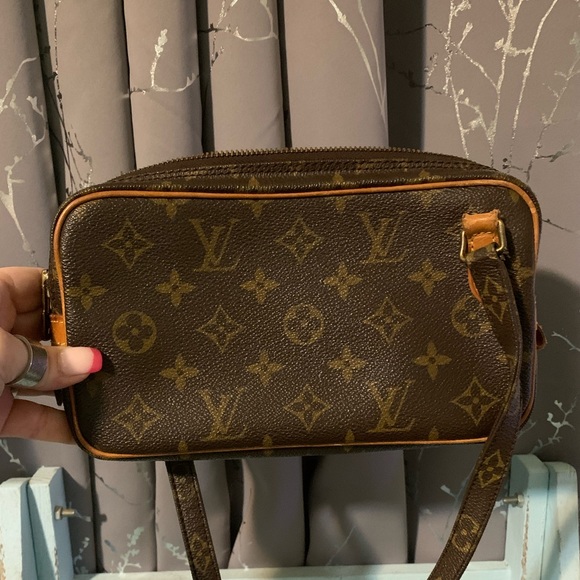 Louis Vuitton vintage Monogram Pochette Marly Bandouliere - Picture 11 of 16